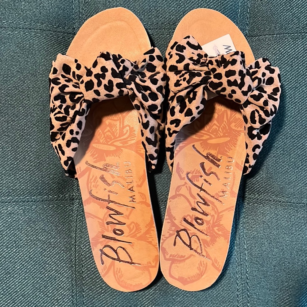 NWT Blowfish Malibu Sandals
